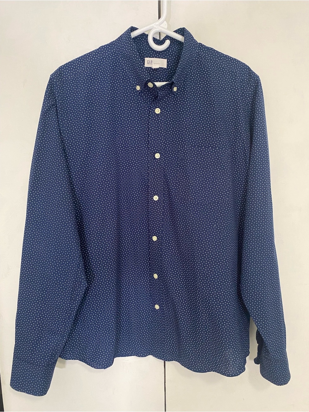 GAP Men's Dark Navy Button-Down Shirt Mens L Micro Dot Print Untucked Fit